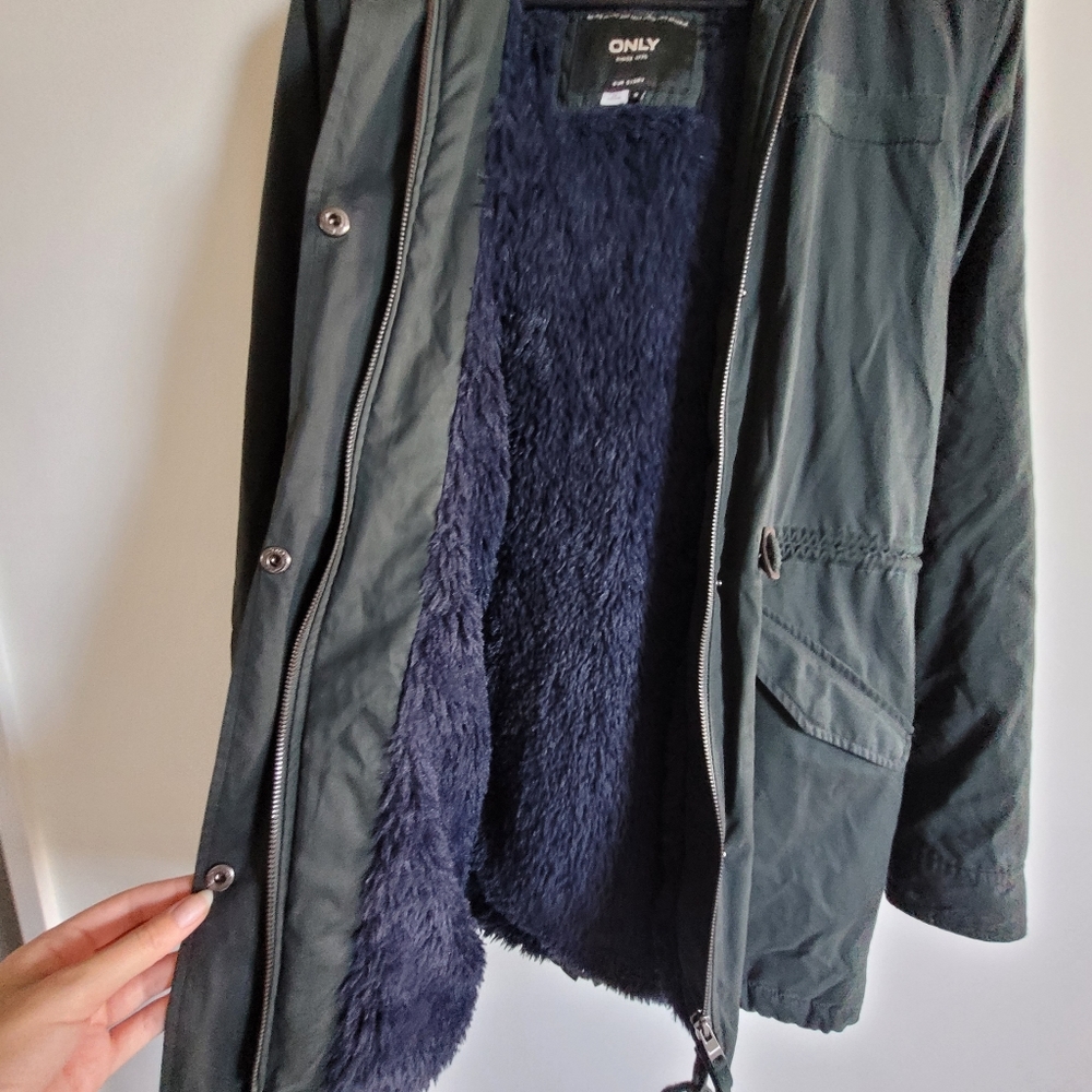ONLY winter coat - Picture 4 of 9